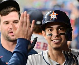 Mauricio Dubón continúa cosechando éxitos con los Astros.