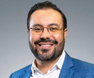 Gerardo J. Guillén, abogado y notario, especialista en propiedad intelectual / MBA INCAE y director ejecutivo de la Asociación de Productores de Azúcar de Honduras (APAH).