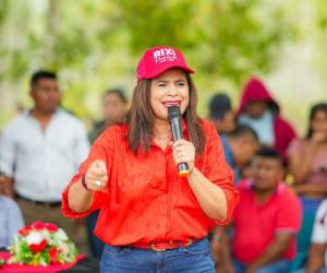 Rixi Moncada se comprometió a seguir un plan de gobierno humanista que le de continuidad a la inversión social que ha iniciado con la presidenta Xiomara Castro.