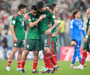 Edson Álvarez y Carlos Rodríguez lamentan la eliminación de México.