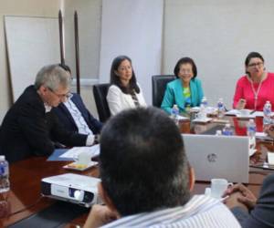 Representantes del BID en Honduras destacan que las reglas de los proyectos del organismo multilateral se rigen por los más altos estándares de transparencia, incluyendo conflictos por tema de parentesco.