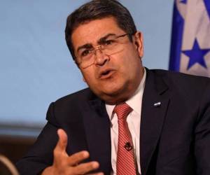 De acuerdo al departamento de Justicia, Hernández y sus cómplices traficaron más de 400 toneladas de cocaína con destino a Estados Unidos a través de Honduras durante su mandato.