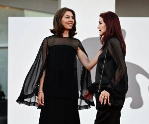 Priscilla Presley, que tuvo una hija con Elvis (Lisa-Marie), es productora de la película, que concursa para el León de Oro.