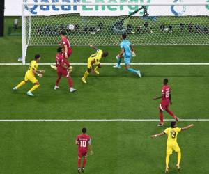 Los futbolistas ecuatorianos celebraban el gol que abría el marcador en el encuentro ante la selección de Qatar