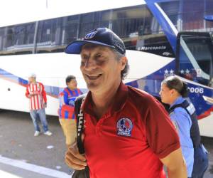 Totalmente “loco”: Pedro Troglio conquista su victoria 100 como entrenador del Olimpia
