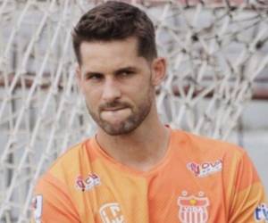 Matías Quinteros fue nombrado de forma sorpresiva como entrenador del Vida en sustitución de Leo Rodríguez.