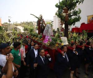 Momento en que la precesión llegó a la Catedral.