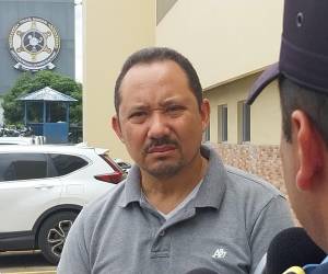 El impacto de la noticia tiene sumida en depresión a una familia, “mi esposa tiene serios problemas, anoche se le estaban endurando las manos”, confesó el padre doliente.