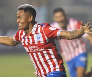 Andy Najar, ese muchacho que siempre soñó con jugar en Olimpia, fue el gran héroe de la remontada del León ante su máximo rival.