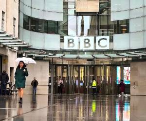 No queda claro si el anuncio significa que la BBC acudirá a los tribunales estadounidenses, algo que podría costarle millones de dólares.