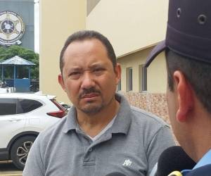 Don Elvin se mantiene al tanto de la búsqueda del quinto desaparecido, con la esperanza de que sea hallado con vida y que sea su hijo, para dar por finalizado este angustiante momento.