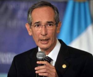 El político guatemalteco fungió como presidente del país centroamericano de 2008 a 2012.