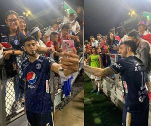 Marcelo Pereira y Auzmendi saludan y se toman selfies con sus seguidores.