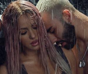 En el seductor clip, el dúo explora el anhelo de más en una relación que se asemeja a beber de una taza vacía.