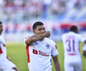 Olimpia sufrió más de la cuenta para vencer a una Real Sociedad que no dejó de buscar el empate.