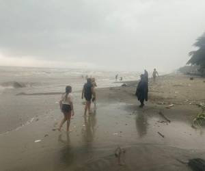 Las autoridades hondureñas elevaron a alerta verde el departamento de Atlántida.