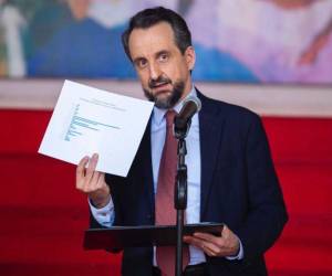 El funcionario explicó que luego del mes de julio empezará con la campaña y pidió su apoyo a la militancia del partido de gobierno y los sampedranos.