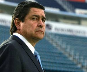 Luis Fernando Tena, entrenador de Guatemala, enfrentará a Honduras.
