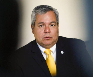 Mossi pidió una opinión legal sobre las medidas aprobadas por el directorio que limitaron sus funciones como presidente ejecutivo.