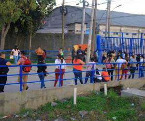 Los estafadores se aprovechan de la necesidad y la desesperación de las personas por encontrar un empleo.