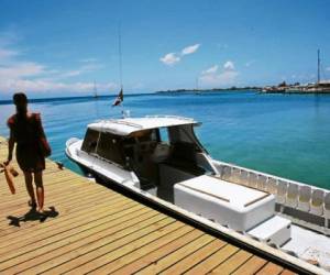 Con la prohibición, la municipalidad busca que los visitantes solo consuman productos expedidos en la isla.