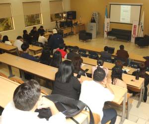 La jornada de conversatorios realizada en las dos principales ciudades de Honduras formó parte del programa de educación mediática de EH Verifica.