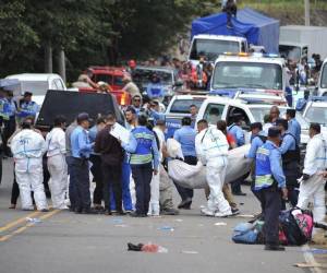 10 personas perdieron la vida en un terrible accidente en el kilómetro 31 de la carretera que conduce de Tegucigalpa a Juticalpa