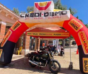 Credidemo celebra el mes del amor con su promoción “Felices los 4”, facilitando el acceso a motocicletas Honda.