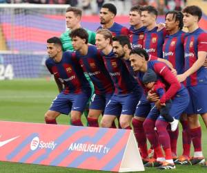 El FC Barcelona podría perder a su defensor uruguayo Ronald Araujo.