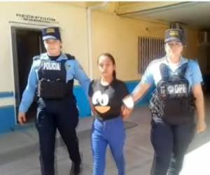 Una joven identificada como Sara Isabel Zelaya Sánchez, de 24 años, fue capturada luego de que el pasado 23 de febrero presuntamente se provocara un aborto con seis meses de embarazo.