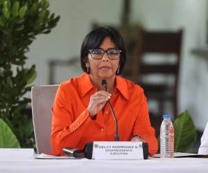 Debemos cerrar filas en torno a la voluntad popular, cualquiera sea la forma en que lo venezolanos elijan ellos conducir esa transición tiene que haber, agregó Milino.