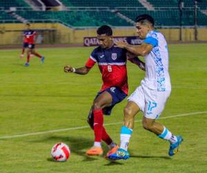 Honduras sigue hacerle daño a Cuba en la cancha del Félix Sánchez.