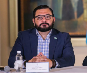 El procurador dijo que los 10 casos serán enfrentados.