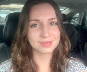 Jenna Strouble, una mujer de 30 años acusada de asesinar al padre de sus hijos y a los padres de este en los suburbios del sur de Chicago, Illinois, Estados Unidos. Aquí los detalles: