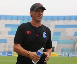 Pedro Troglio y su Olimpia ahora le toca jugar repechaje ante el Real España.