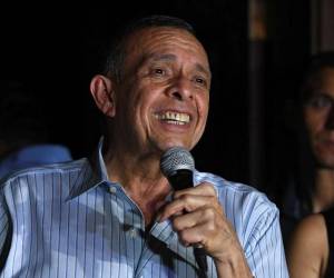 ”Yo les digo no he cometido ningún delito, no me he quedado con cinco centavos del erario público”, dijo en declaraciones al canal HCH.