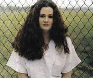Christa Pike, la reclusa de Tennessee que sobrevivió el miércoles a un intento de ejecución con inyección letal, se quejó de dolor en el brazo durante el procedimiento. Sus abogados presenciaron todo y explicaron lo que habría provocado el fallo.