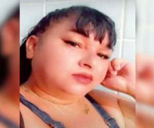 Imagen en vida de la hondureña Karla Amador, quien soñaba con trabajar en Estados Unidos.