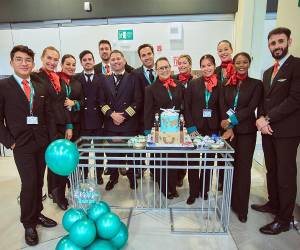 <i>Una celebración llena de alegría y logros en el Aeropuerto Internacional de Palmerola.</i>