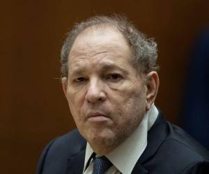El ex productor de cine Harvey Weinstein comparece ante el tribunal en el Centro de Justicia Penal Clara Shortridge Foltz en Los Ángeles, California, el 4 de octubre de 2022.