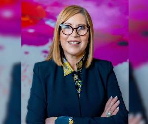 Mayra E. Pineda, presidenta de la Cámara de Comercio Hispana de Louisiana (HCCL).