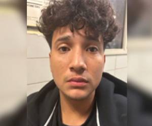 ICE informó que Méndez ingresó ilegalmente a Estados Unidos en 2022 y fue capturado el 25 de noviembre durante un operativo migratorio.