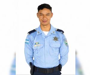 Uno de los cinco agentes de la Dirección Policial Anti Maras y Pandillas (Dipamco) que fueron asesinados tras un operativo en la aldea de Corinto, municipio de Omoa, departamento de Cortés, fue encontrado quemado y decapitado.
