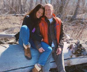 Emma Heming, esposa de Bruce Willis, ha admitido que “no está bien”, mientras cuida al actor, con quien está casada desde 2009.