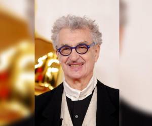 En 2015 Wenders recibió el Oso de Oro de Honor del Festival de Cine de Berlín, en reconocimiento a toda su carrera.