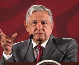 “Ojalá se respeten los derechos humanos y haya estabilidad democrática en beneficio del pueblo”, dijo López Obrador en Twitter.