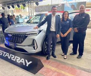 CASA JAAR presentó el nuevo Geely Starray en la feria automotriz Expomóvil 2026, que se realiza del 4 al 6 de septiembre en el Polideportivo de la UNAH, en Tegucigalpa.