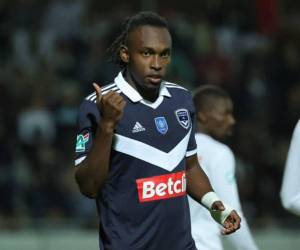 Alberth Elis salió del hospital y ahora se encuentra en una clínica con su proceso de recuperación.