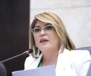 Angélica Smith, actual diputada de la bancada del partido Libertad y Refundación (Libre).