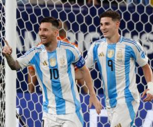 Tras una larga revisión en el VAR, Messi convirtió su primer gol en esta Copa América.